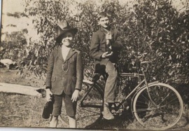 Wallis Photos/Raymond Norman Wallis 001.jpg